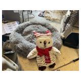 Pet Carriers with Plush Bed and Holiday Owl Decoration