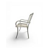 4 Piece Dining Chairs features a durable, hot-galvanized steel frame with a distinct linear slat design
