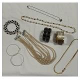 7 Pieces of Jewelry