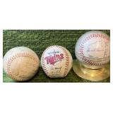 Baseball Auto Pen Twins Baseballs Lot of 3 Balls