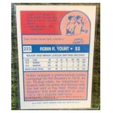 Robin Yount 2001 Topps Archives Reserve Refractor #223