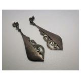 Sterling silver dangle earrings- intricate, antique-style filigree design
