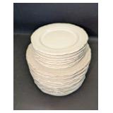 Vintage Bella Vita white porcelain dinner plate set, scalloped edge