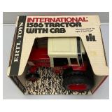 Vintage ERTL Toys Die Cast  International 1586 Tractor With Cab In Original Box
