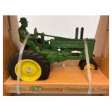 Vintage ERTL Toys Die Cast  John Deere 40th Anniversary Commemorative 1/16 Scale Tractor In Original Box