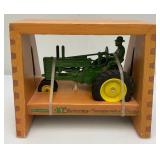 Vintage ERTL Toys Die Cast  John Deere 40th Anniversary Commemorative 1/16 Scale Tractor In Original Box