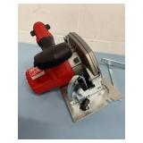 NEW - Milwaukee Power Tools 18-Volt M18 Cordless Circular Saw - Model 2630-20