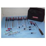 Craftsman Phillips / Philips Head and Standard Screwdriver LOT with Soft-Sided Case