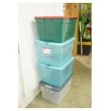 4 Large Totes With Lids