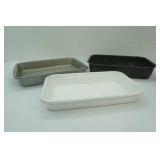 Baking Pans. Enamelware & 15.5"x11.5" Roasting Pan