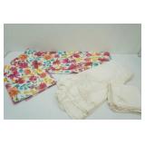 Vintage Tablecloth & Napkin Set; Vinyl Floral Tablecloth