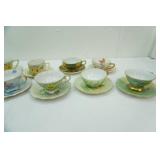 Vintage Tea Cups & Saucers (12ct)