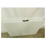 Heavy Duty Plastic Rectangular Folding Table with Carrying Handles (very good condition)