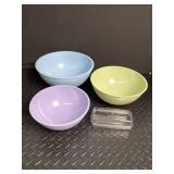 Pastel Melamine Mixing Bowl Set With Storage Container (Lot of 4)