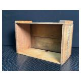 Vintage Placerville Maid Crate & Columbus Washboard Mixed Lot