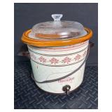 Rival Crock-Pot Slow Cooker & Wooden Serving Tray Mixed Lot