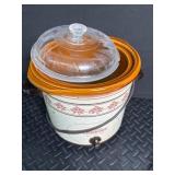 Rival Crock-Pot Slow Cooker & Wooden Serving Tray Mixed Lot