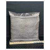 Decorative Throw Pillow Set (Lot of 3)