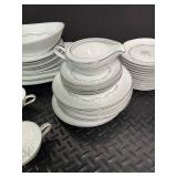 Noritake Chinon Bone China Dinnerware Mixed Lot