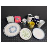 Mixed Mug and Tray Set