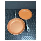 Mixed Cookware Lot With Bundt Pan & Rack