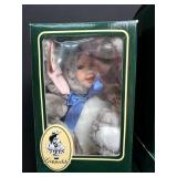 Geppeddo Boxed Collectible Dolls (Lot of 6)