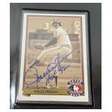 Rollie Fingers Auto! w/ COA Upper Deck Heroes of Baseball Card