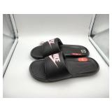 W NIKE VICTORI ONE SLIDE