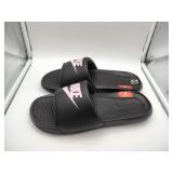 W NIKE VICTORI ONE SLIDE