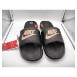 NIKE VICTORI ONE SLIDE