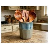 Rhobtyne Large Stoneware Kitchen Utensil Holder
