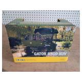 Ertl John Deere Gator 850B XUV NIB