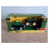 Ertl John Deere Monster Treads Monster Semi Hauler NIB