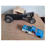 Model Car & Nascar Pickup