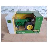 Ertl John Deere Model 80 1/16 Scale Tractor
