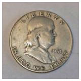 1951 Franklin Half Dollar – 90% Silver – Circulated U.S. Coin About 0.3617 troy oz actual silver weight.