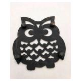 Cast Iron Owl Trivet / Decorative Kitchen Stand – Rustic Black Finish