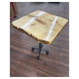 LIVE EDGE WOOD / Pipe SIDE TABLE - beautiful!!