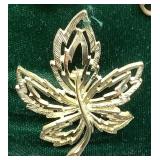 Framed Collection of Vintage Broochs and Pins including Society of the Army of the Potomac Brooch