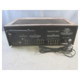 (D-2) Realistic STA-95 AM/FM Stereo...