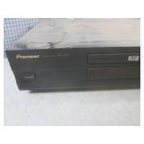 (D-3) Pioneer DV-333 DVD Player - U...