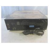 (D-3) Pioneer CLD-M90 5-Disc Multi-...