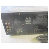 (D-3) Pioneer CLD-M90 5-Disc Multi-...