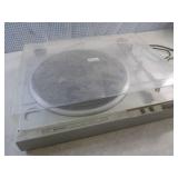 (D-2) Hitachi HT-21 DC Servo Turnta...