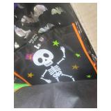 (EW4) Box Full of New Halloween Bag...