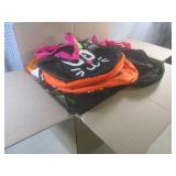 (EW4) Box Full of New Halloween Bag...
