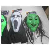 (CS) 5 Assorted Halloween Masks...