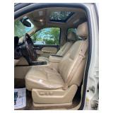 2010 GMC YUKON XL DENALI *All Wheel Drive | No Accidents Reported* (NO RESERVE)