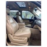 2010 GMC YUKON XL DENALI *All Wheel Drive | No Accidents Reported* (NO RESERVE)