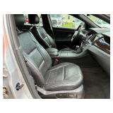 2013 FORD TAURUS LIMITED *2 Owner* (NO RESERVE)